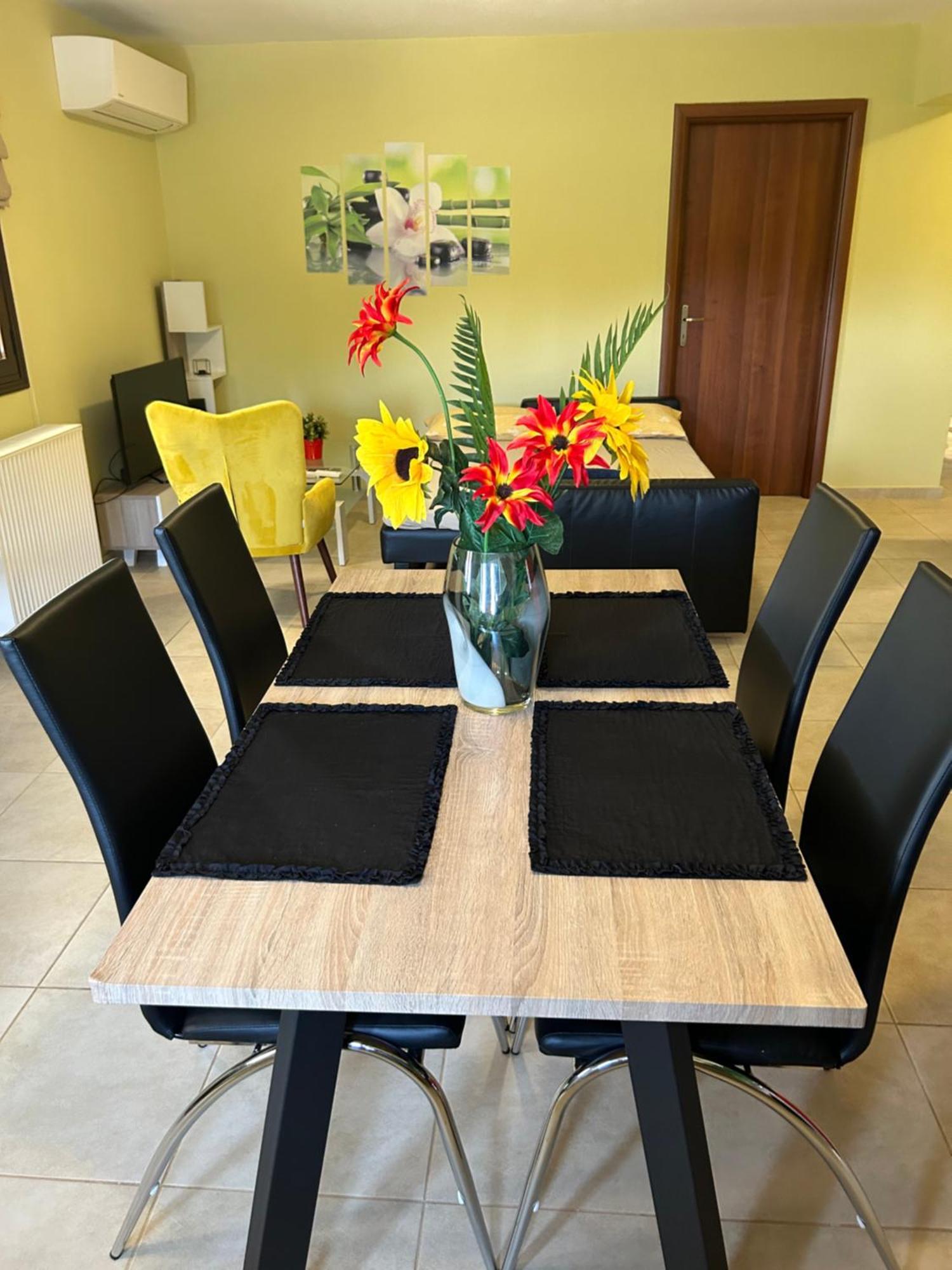 Sunshine Apartment Ioannina Luaran gambar